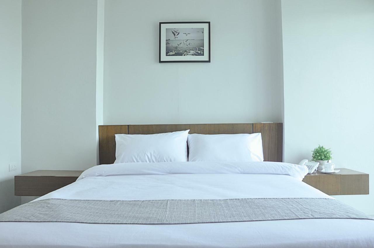 24Residence Siriraj Bangkok Luaran gambar